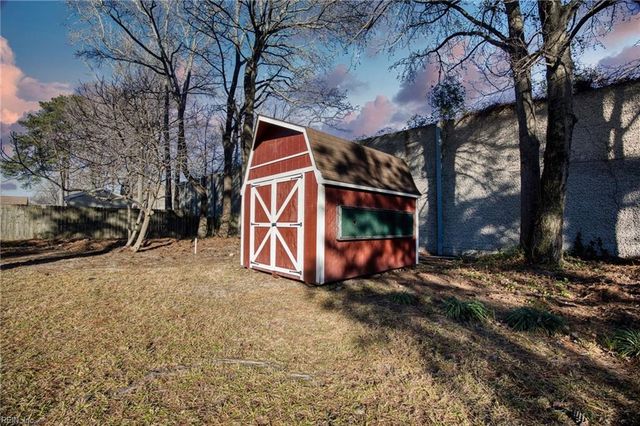 540 Sterling RD, Virginia Beach, VA 23464