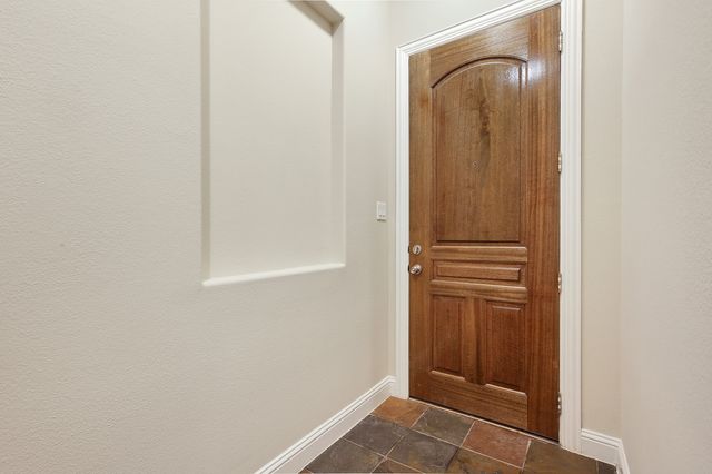 5812 La Vista Drive, Dallas, TX 75206