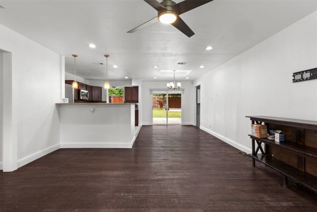 2925 Old Orchard Road, Garland, TX 75041