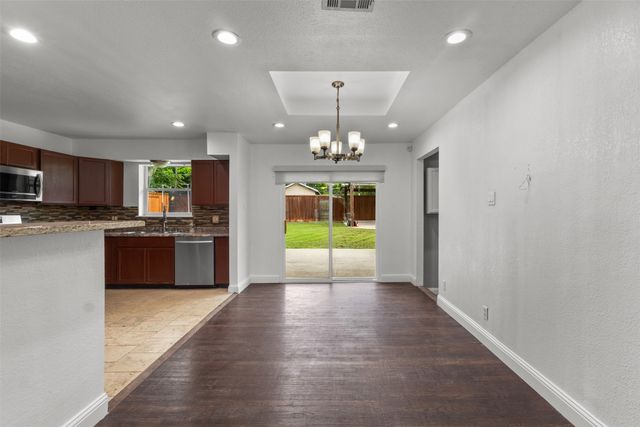 2925 Old Orchard Road, Garland, TX 75041