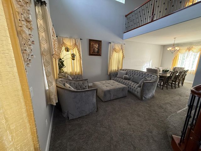 2616 Swainsons Hawk St, Stockton, CA 95209