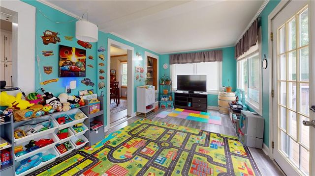 3627 N Walrond Avenue, Kansas City, MO 64117