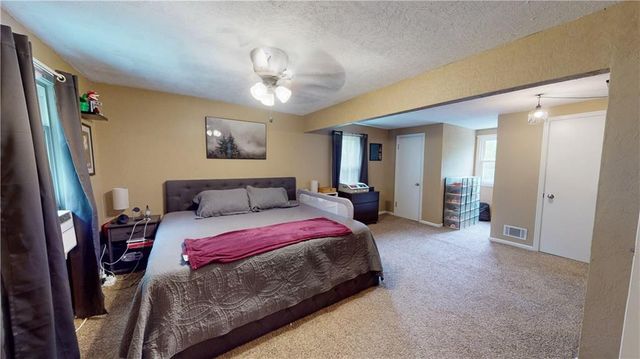 3627 N Walrond Avenue, Kansas City, MO 64117