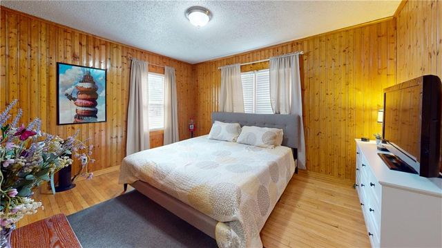 3627 N Walrond Avenue, Kansas City, MO 64117