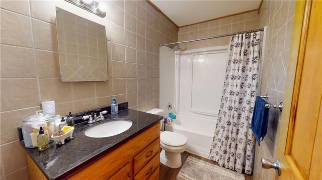 3627 N Walrond Avenue, Kansas City, MO 64117