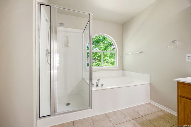 17230 Darien Wing, San Antonio, TX 78247