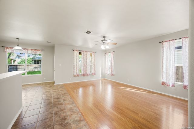 17230 Darien Wing, San Antonio, TX 78247