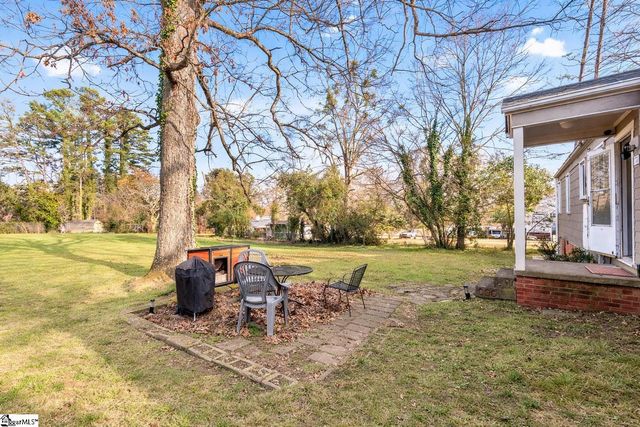 315 Briarwood Road, Spartanburg, SC 29301