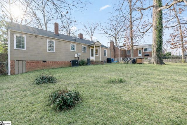 315 Briarwood Road, Spartanburg, SC 29301