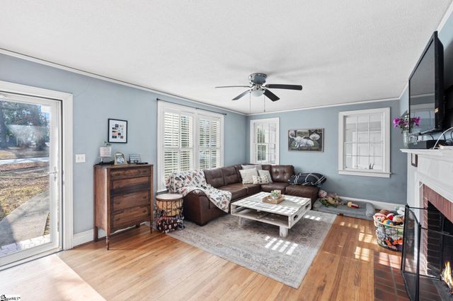 315 Briarwood Road, Spartanburg, SC 29301