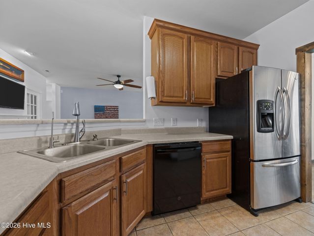 200 E Howard Drive, Jacksonville, NC 28540