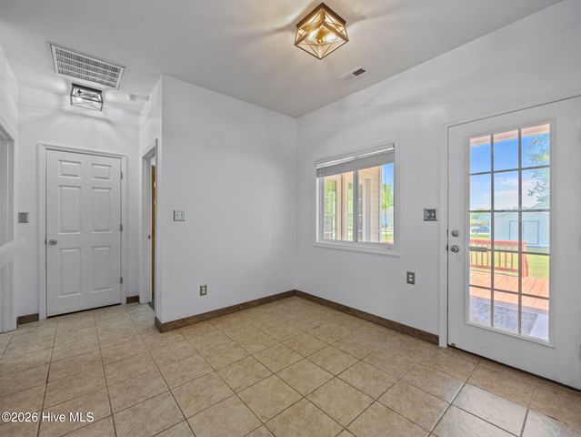 200 E Howard Drive, Jacksonville, NC 28540