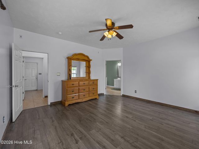 200 E Howard Drive, Jacksonville, NC 28540