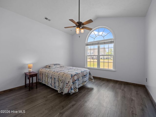 200 E Howard Drive, Jacksonville, NC 28540