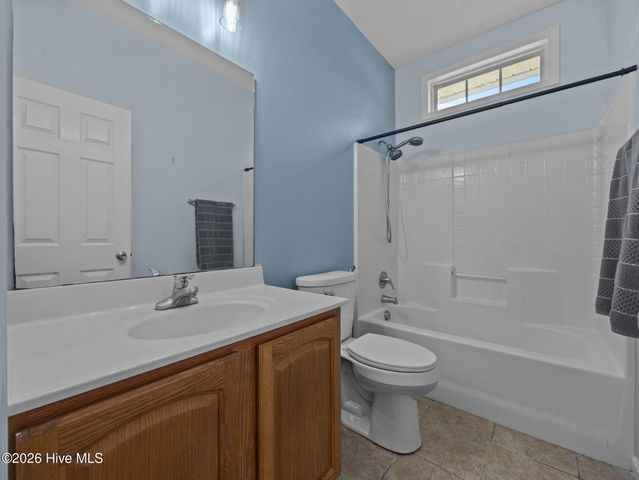 200 E Howard Drive, Jacksonville, NC 28540