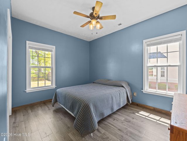 200 E Howard Drive, Jacksonville, NC 28540