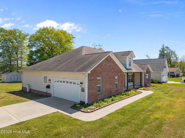 200 E Howard Drive, Jacksonville, NC 28540