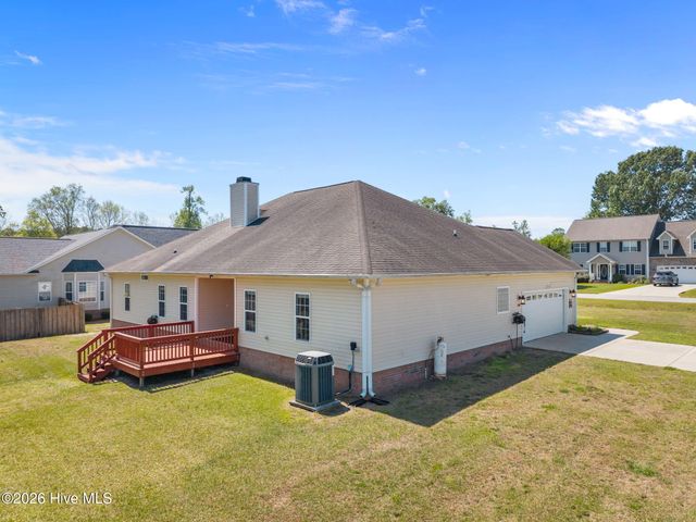 200 E Howard Drive, Jacksonville, NC 28540