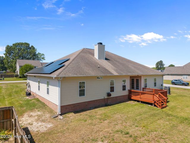 200 E Howard Drive, Jacksonville, NC 28540