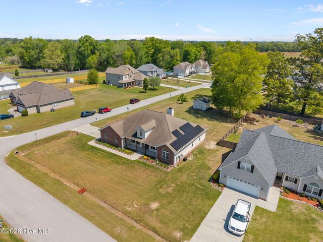 200 E Howard Drive, Jacksonville, NC 28540