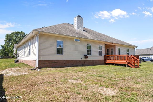 200 E Howard Drive, Jacksonville, NC 28540