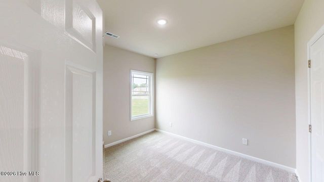202 Grace'S Farm Road, La Grange, NC 28551