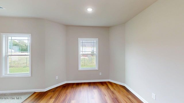 202 Grace'S Farm Road, La Grange, NC 28551