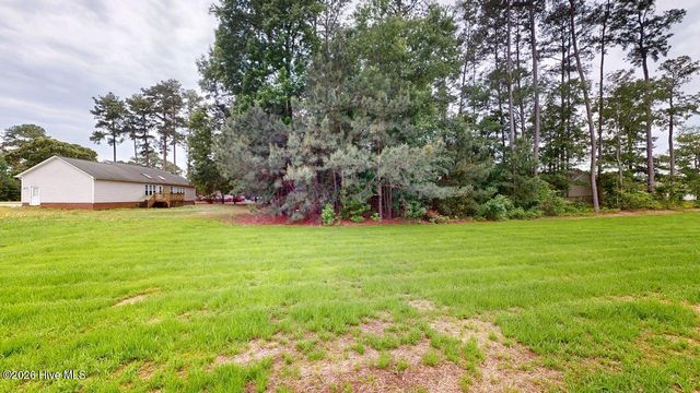 202 Grace'S Farm Road, La Grange, NC 28551