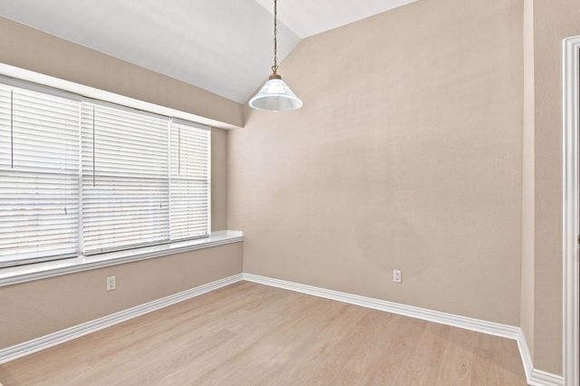 9125 Chardin Park Drive, Fort Worth, TX 76244
