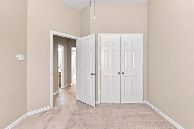 9125 Chardin Park Drive, Fort Worth, TX 76244