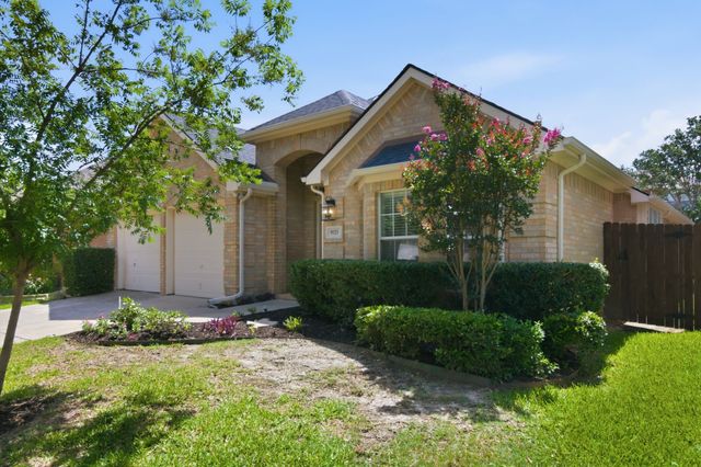 9125 Chardin Park Drive, Fort Worth, TX 76244