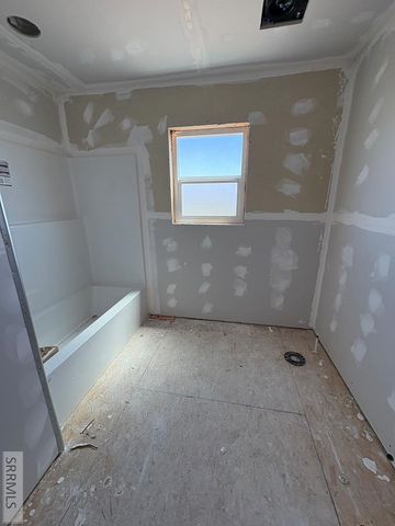 270 N Heritage Way, St Anthony, ID 83445