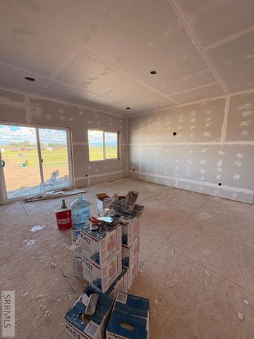 270 N Heritage Way, St Anthony, ID 83445