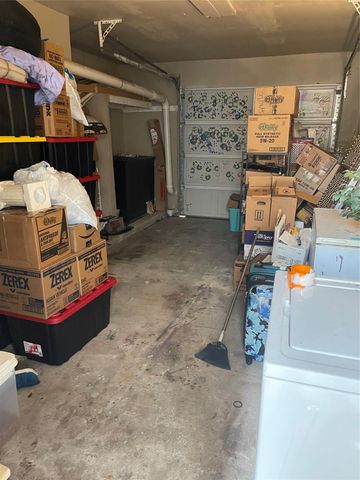 17119 Blackhawk Boulevard, Friendswood, TX 77546