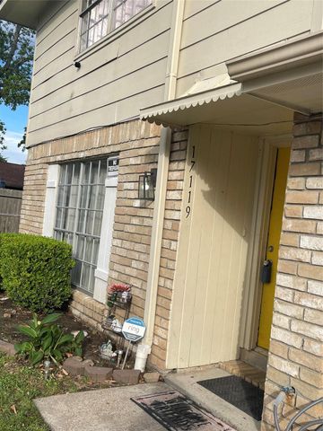 17119 Blackhawk Boulevard, Friendswood, TX 77546