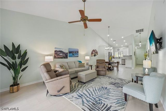 657 Saint Andrews BLVD, Naples, FL 34113