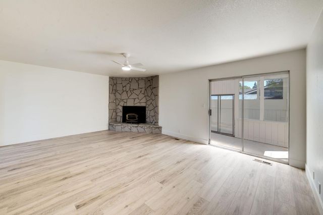 310 Carolyn St, Auburn, CA 95603