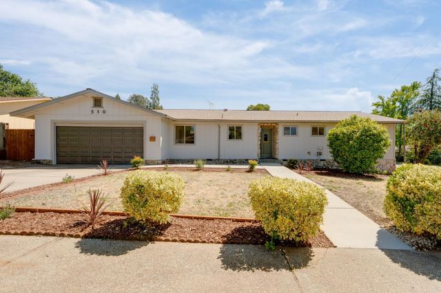 310 Carolyn St, Auburn, CA 95603