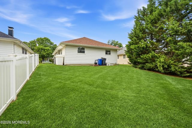 1947 Mount Juliano Lane, Toms River, NJ 08753