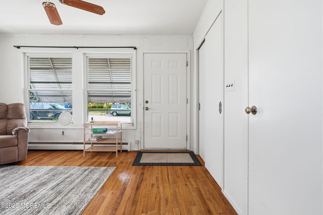 1947 Mount Juliano Lane, Toms River, NJ 08753