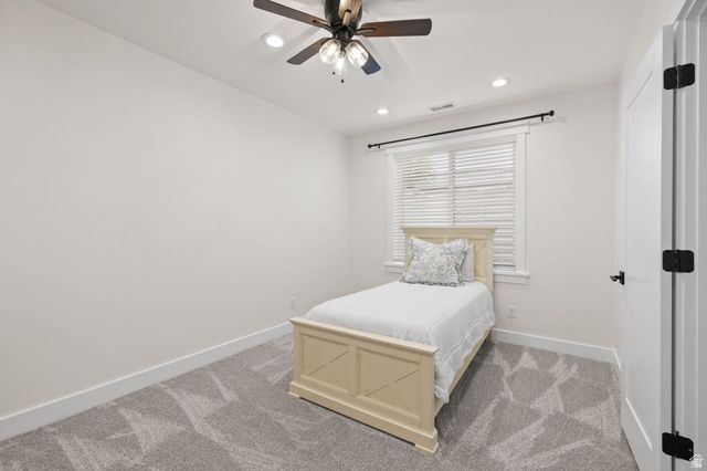 657 W BROKEN B LN, Kaysville, UT 84037