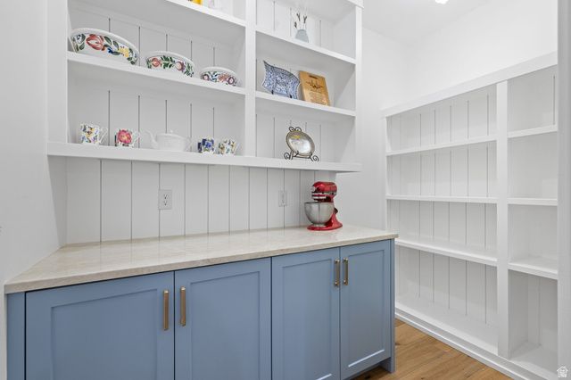 657 W BROKEN B LN, Kaysville, UT 84037