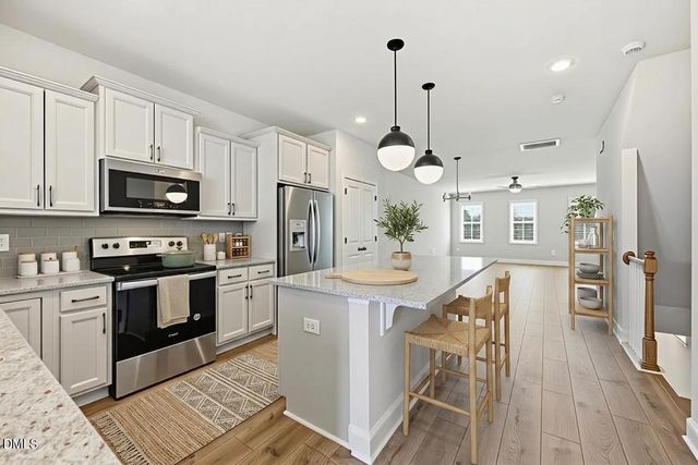507 Gateway Townes Boulevard, Wake Forest, NC 27587