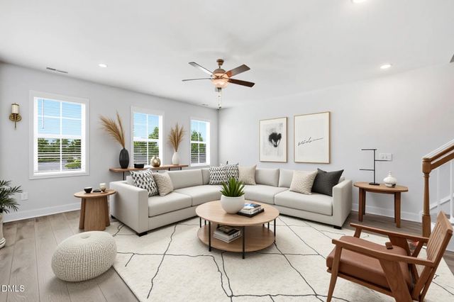 507 Gateway Townes Boulevard, Wake Forest, NC 27587