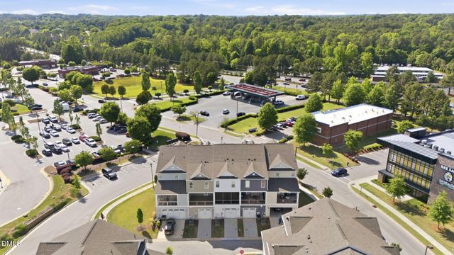 507 Gateway Townes Boulevard, Wake Forest, NC 27587