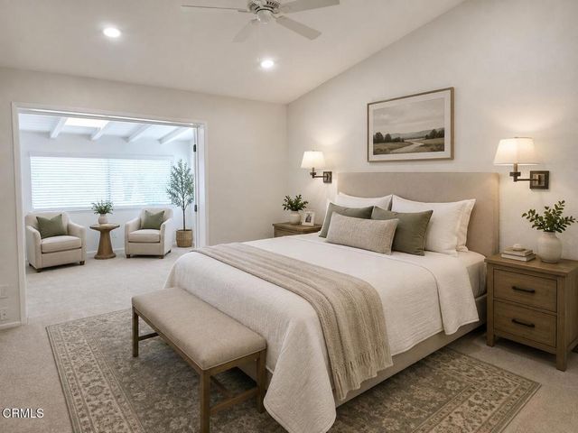 42033 Village 42, Camarillo, CA 93012