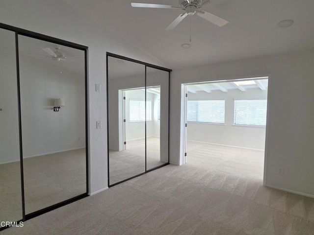 42033 Village 42, Camarillo, CA 93012