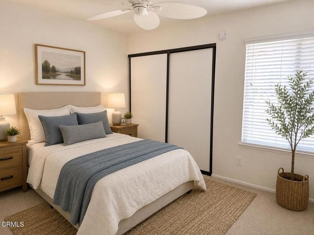 42033 Village 42, Camarillo, CA 93012