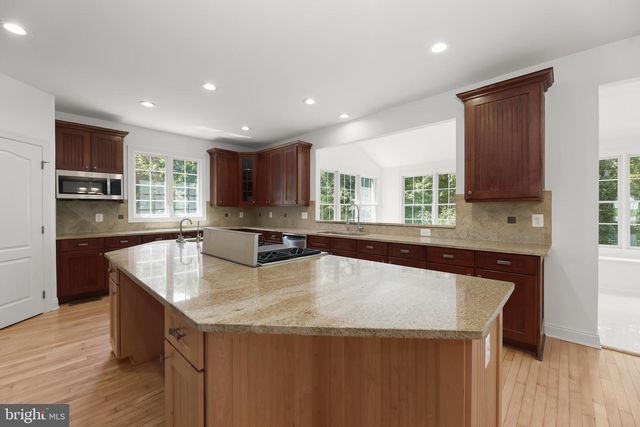 11546 FOX RIVER DR, Ellicott City, MD 21042