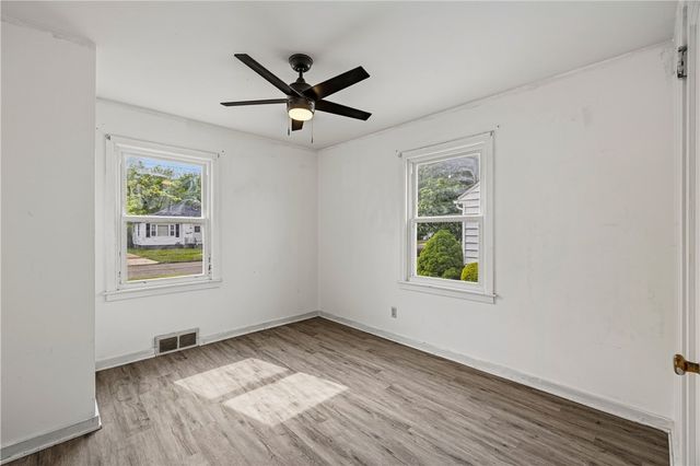 237 75th Street, Niagara Falls, NY 14304
